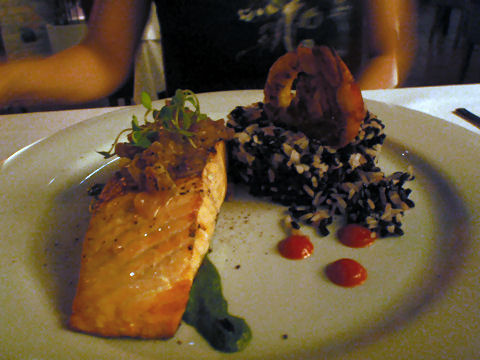 PozoSanto - Salmon with prawn